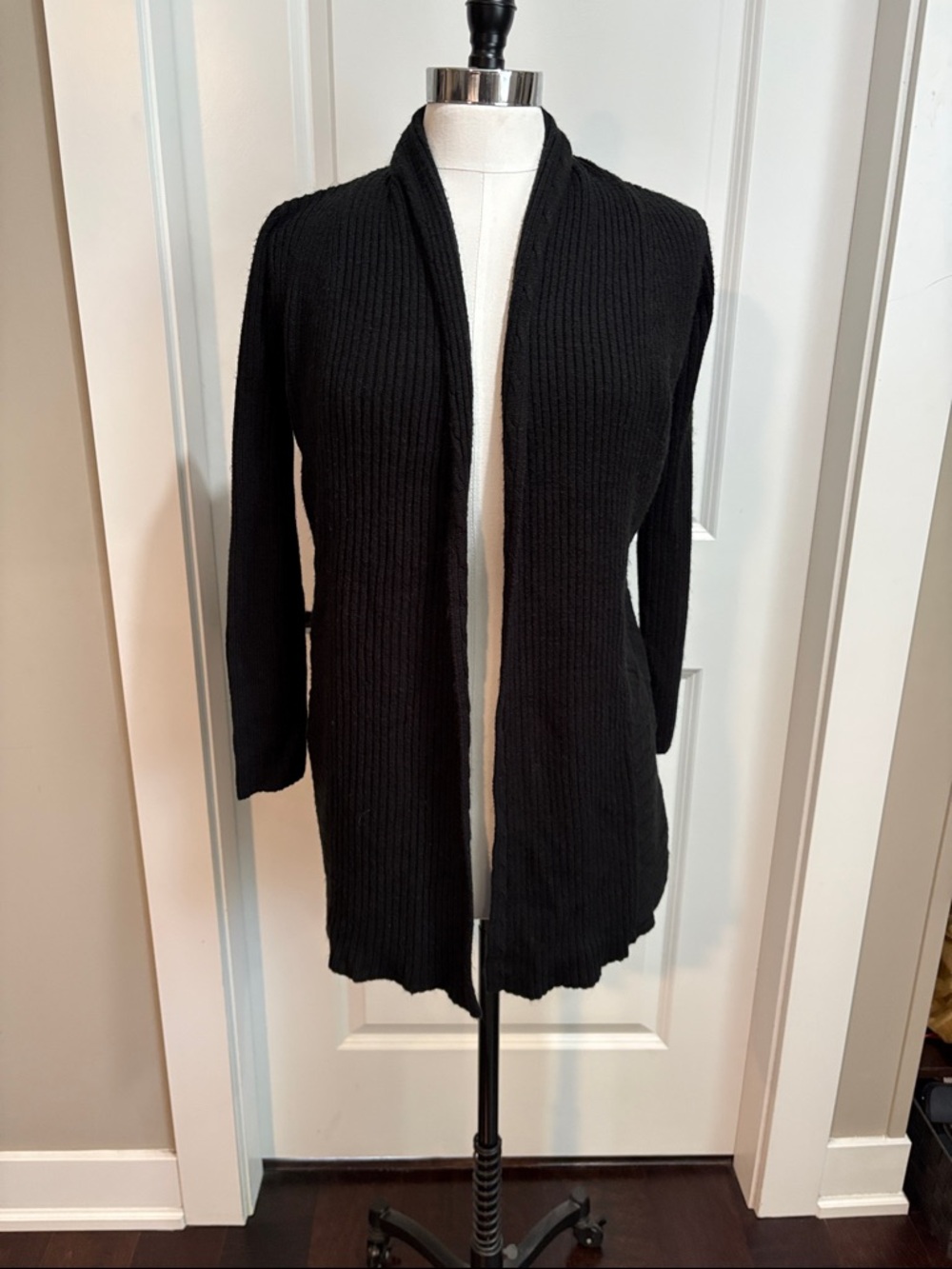 Black Women's Open-Front Ribbed Cardigan Sweater